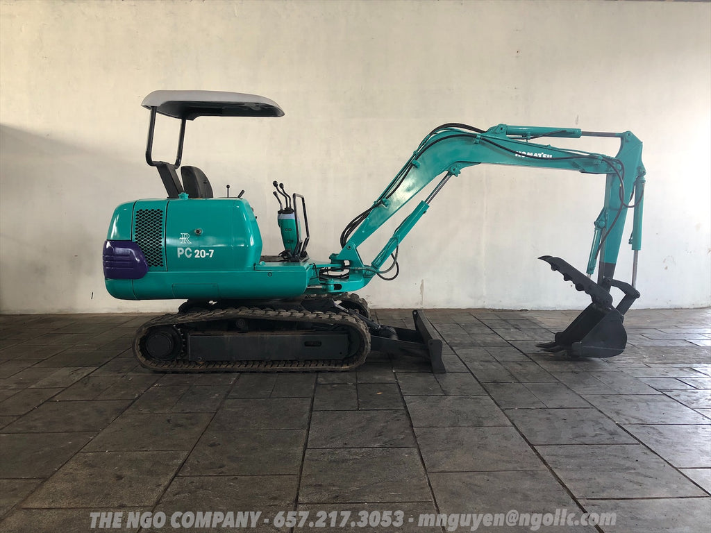 014.03 Komatsu PC20-7E Mini Excavator S/N 43185 – The NGO Company
